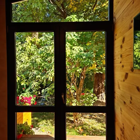 Town House, Free Parking Apartmán