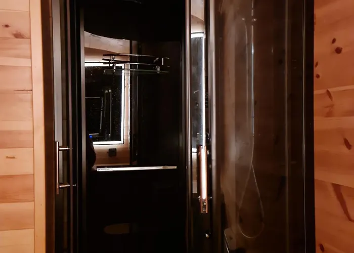 Apartament Town House, Free Parking