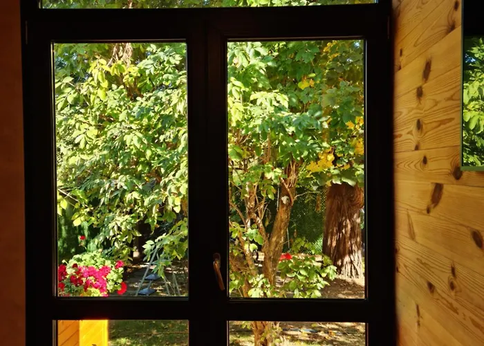 Town House, Free Parking Apartament